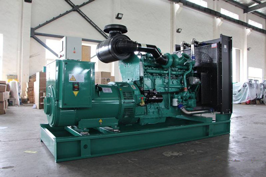 蒸湘320kw康明斯柴油发电车出租组图片 蒸湘320kw康明斯柴油发电车出租组图片